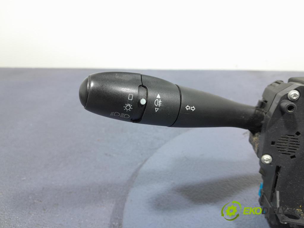 Peugeot 207 2007 prepínač Komplex: 96630732XT