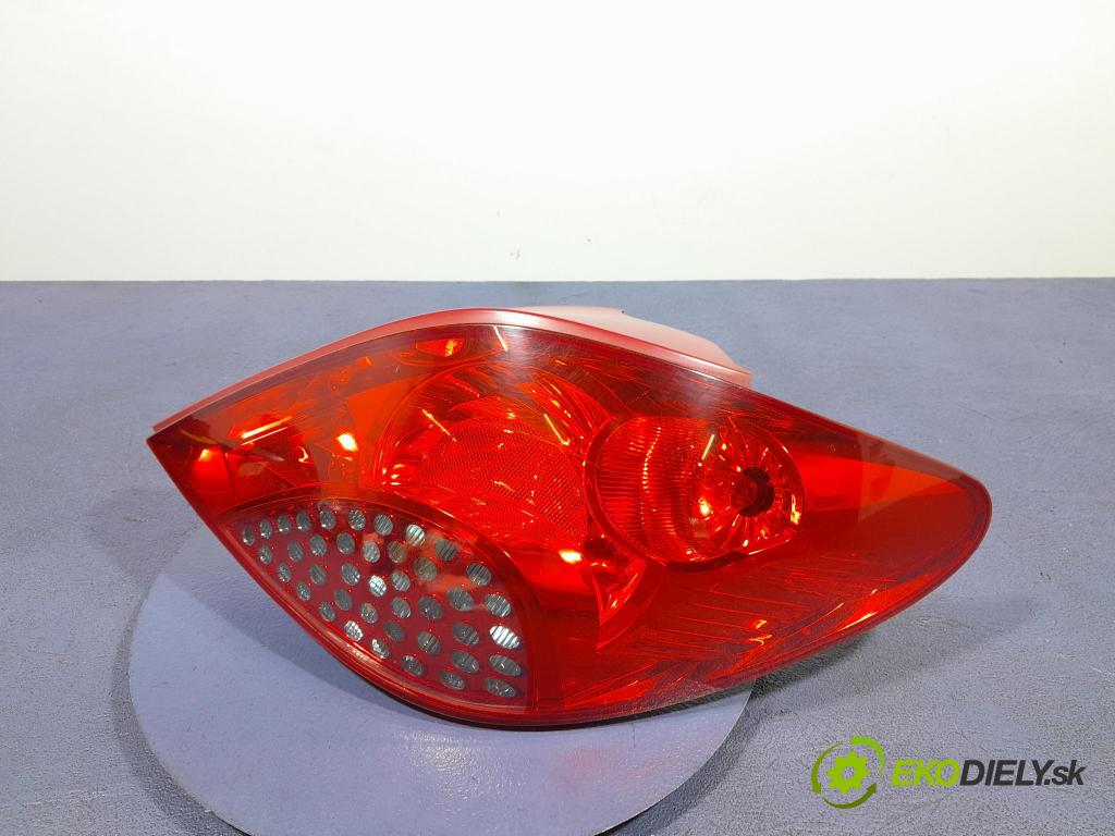 Peugeot 207 2007 svetlo / reflektor zad Prava: Vonkajsia: 9649986580