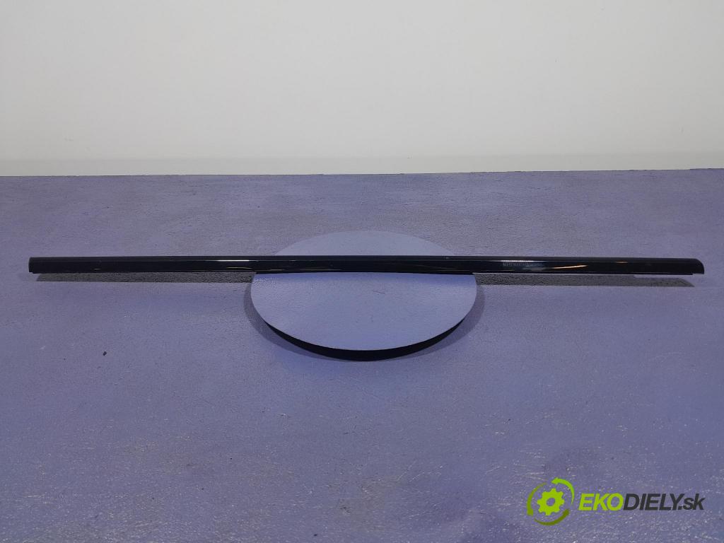 Bmw Seria 7 2023 lišta Dekoratívne: 9447512