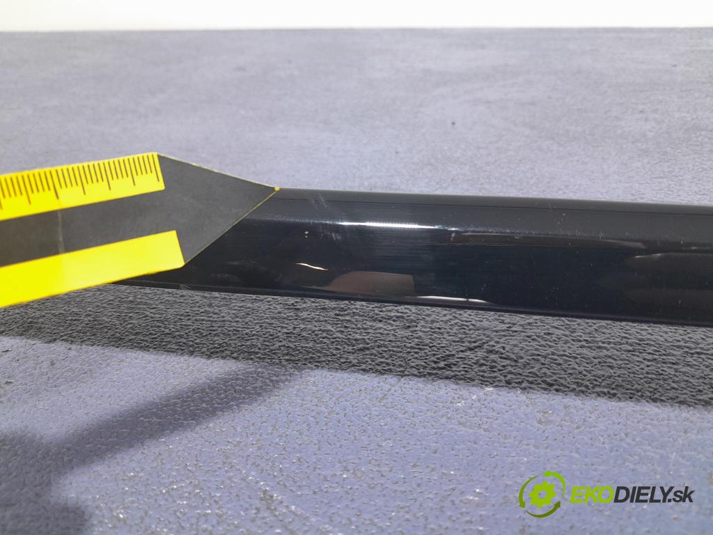 Bmw Seria 7 2023 lišta Dekoratívne: 9447512