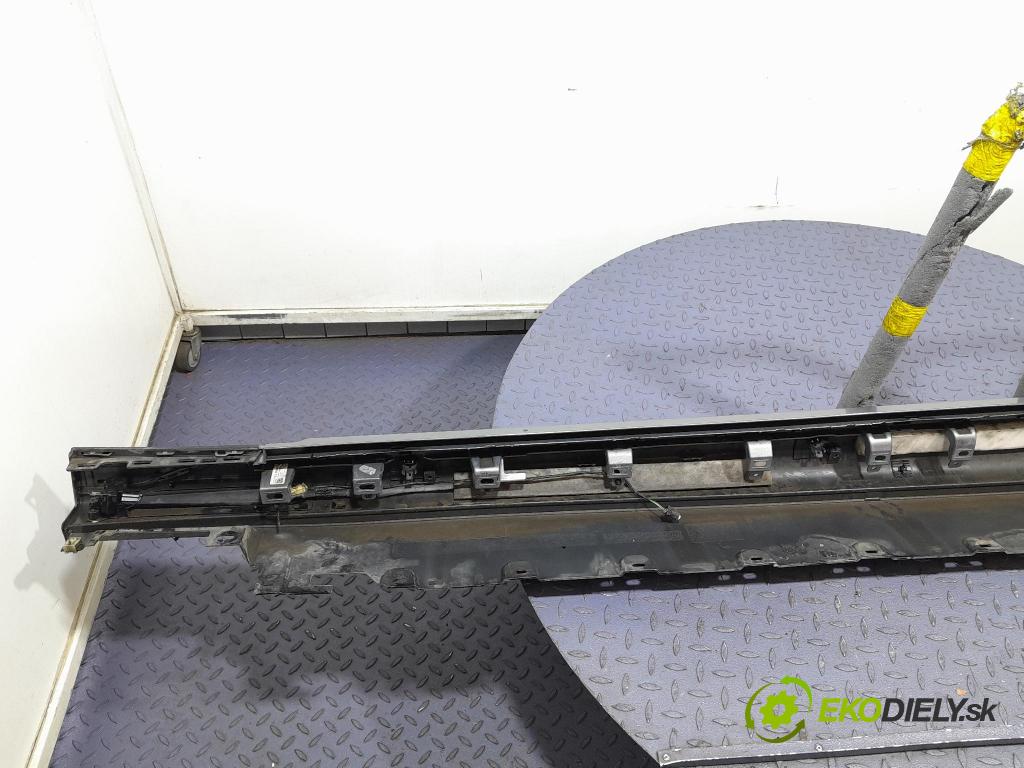 Bmw Seria 7 2023 lišta Práh: 