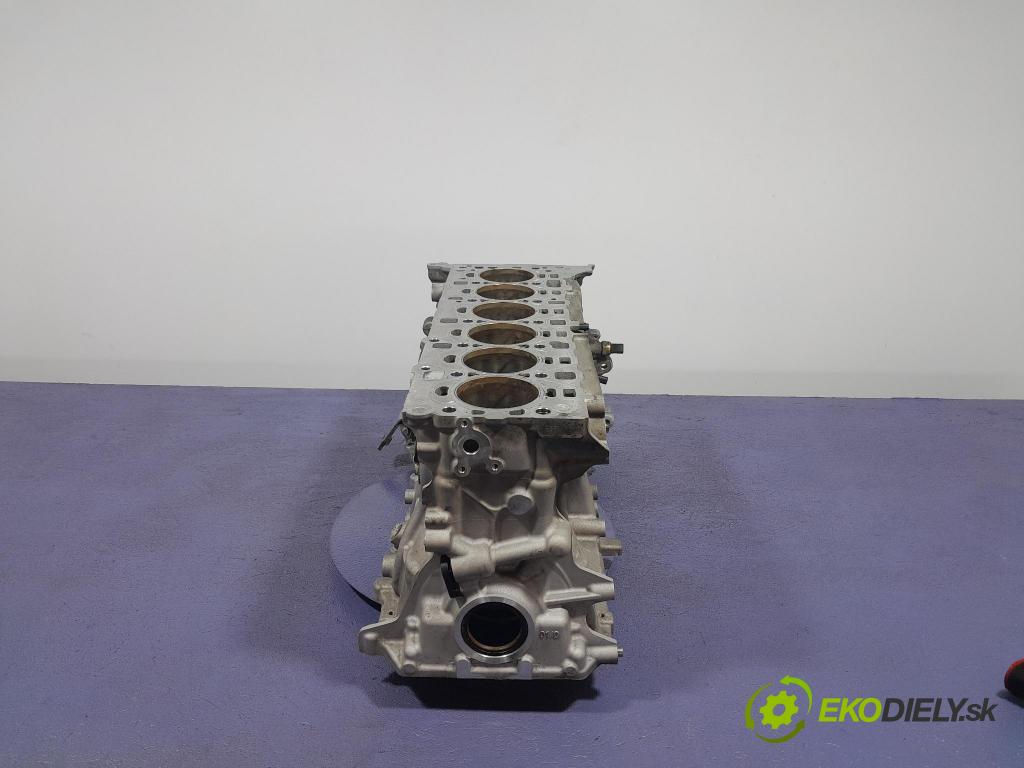 Bmw Seria 7 2023 Blok Motor: 9468996