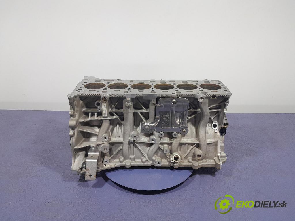 Bmw Seria 7 2023 Blok Motor: 9468996