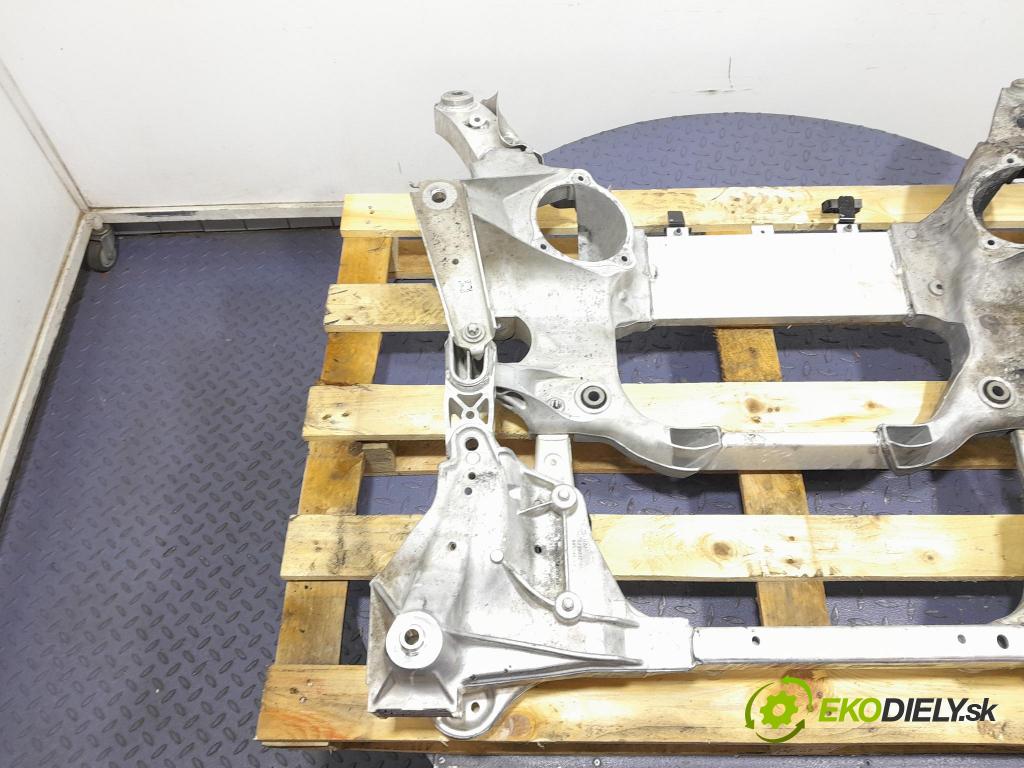 Bmw Seria 7 2023 Výstuha 6898628