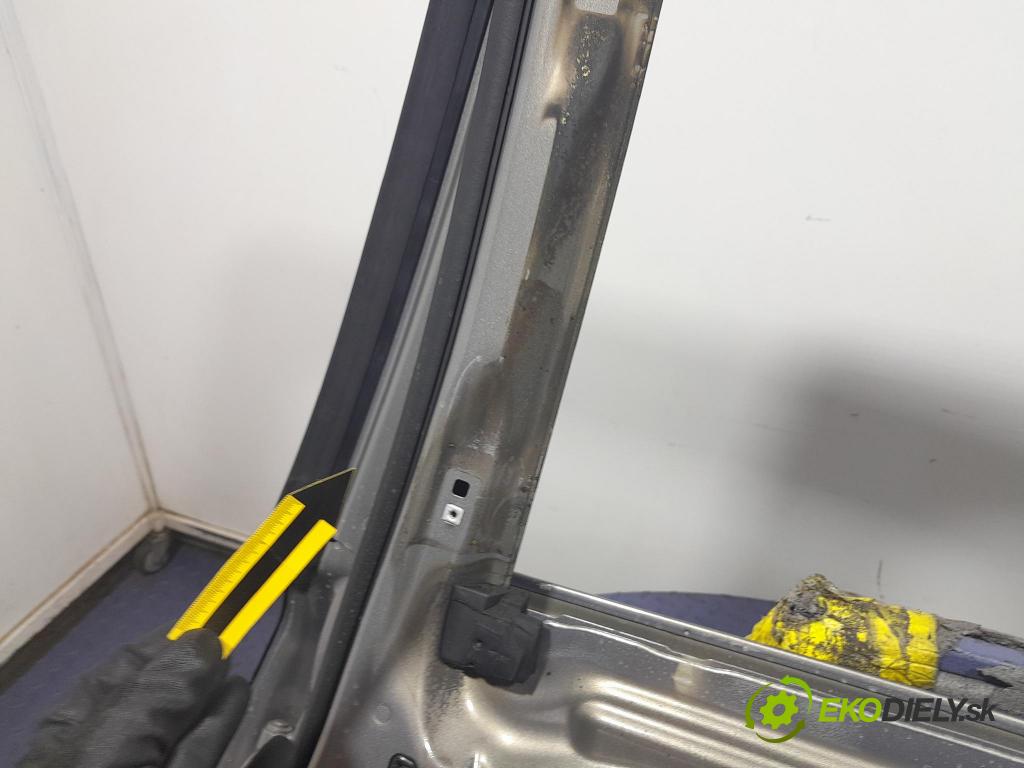 Bmw Seria 7 2023 dvere zad pravé 