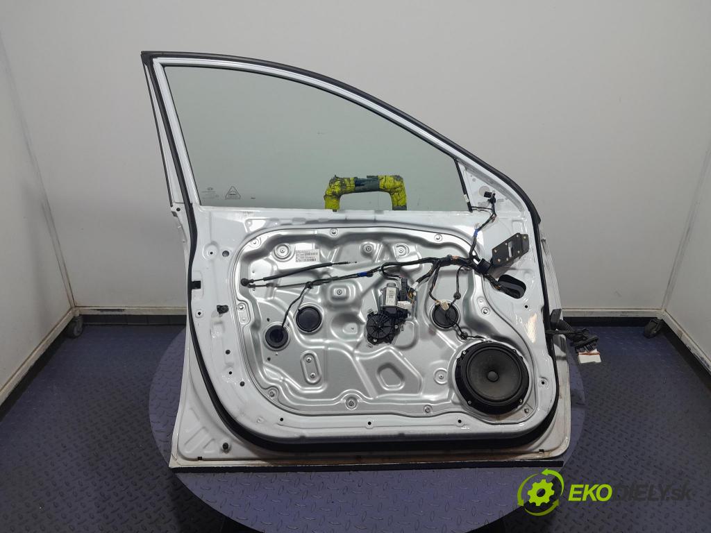 Kia Ceed 2008 dvere Predné Vľavo: 