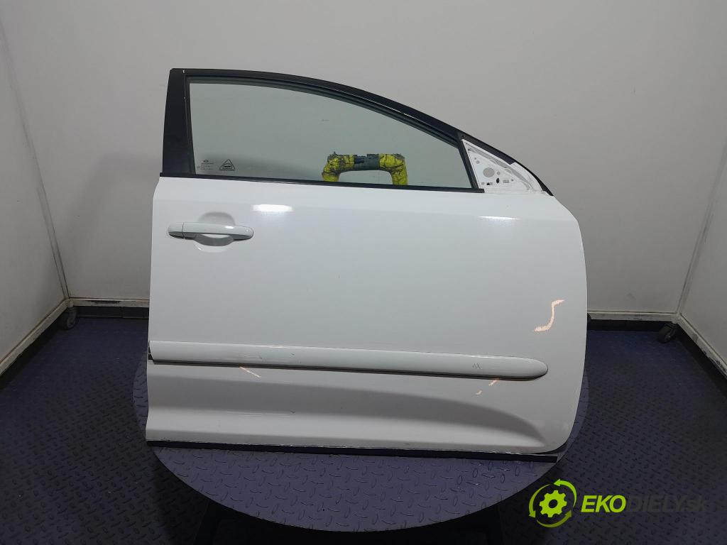 Kia Ceed 2008 dvere Predné pravé