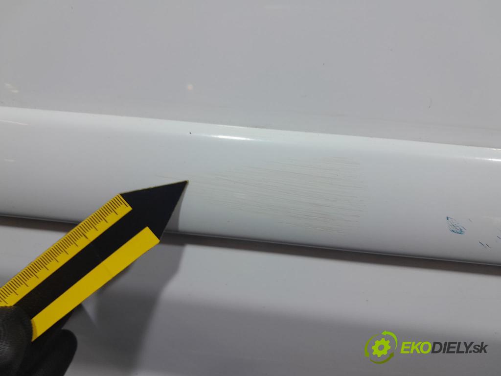Kia Ceed 2008 dvere Predné pravé