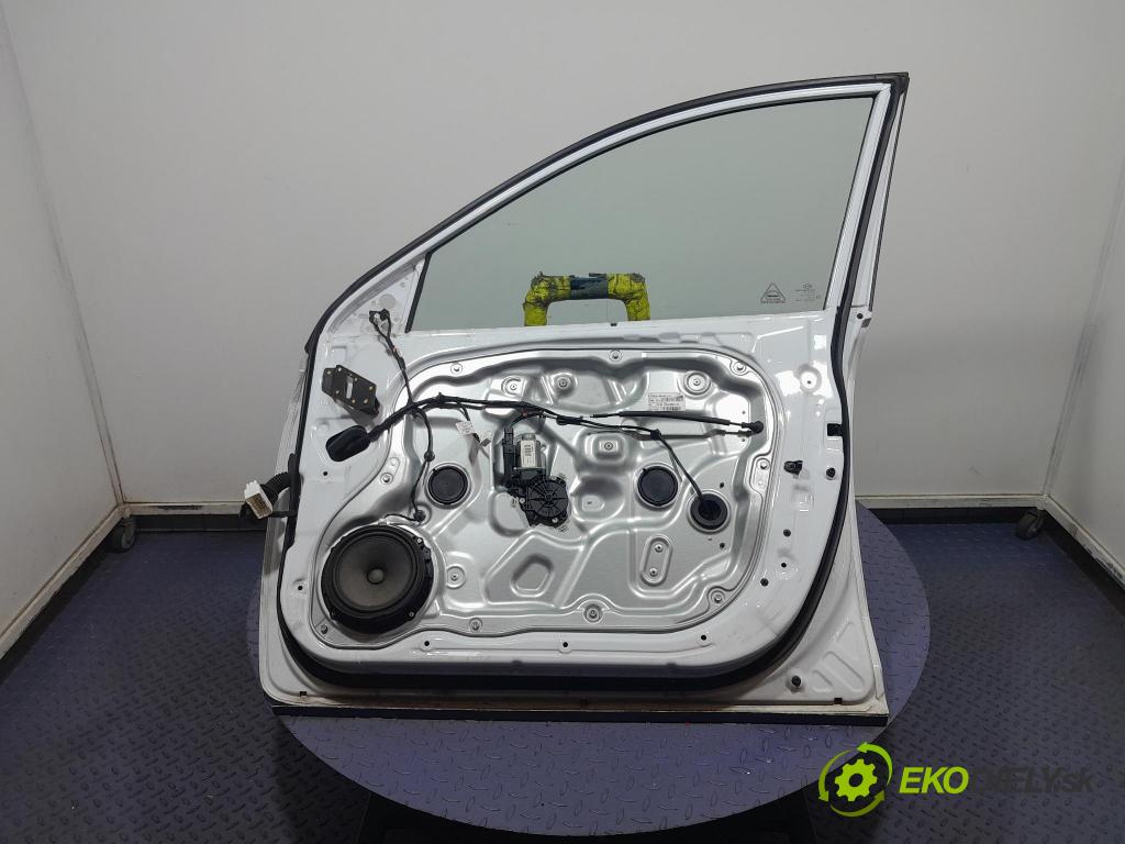 Kia Ceed 2008 dvere Predné pravé 