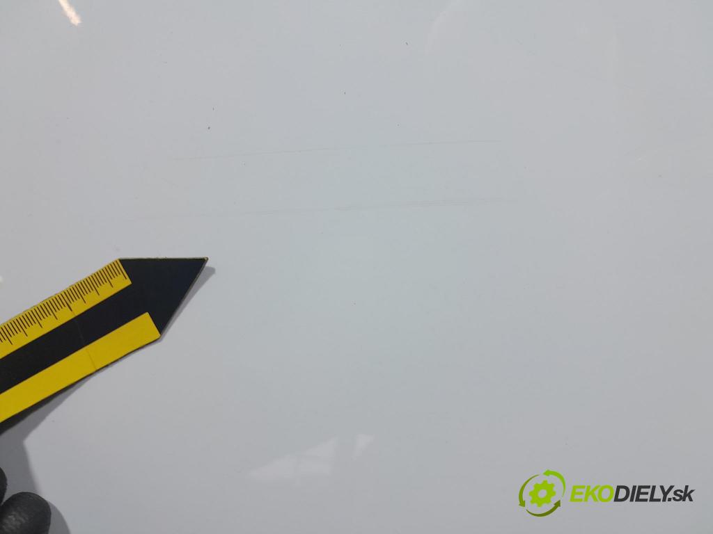 Kia Ceed 2008 dvere zad Vľavo: