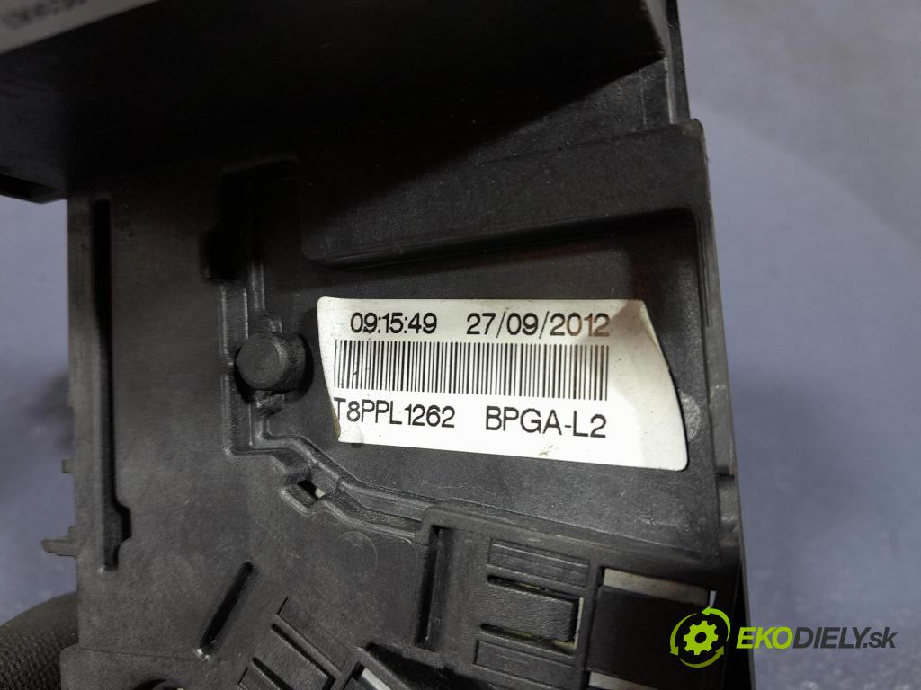 Peugeot 3008 2012 riadiaca jednotka 9666527580