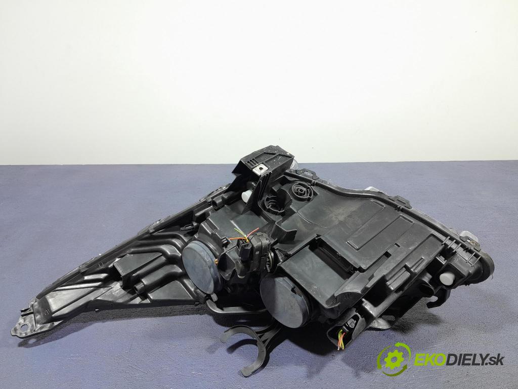 Peugeot 3008 2012 Reflektor: v pravo: 20-E145