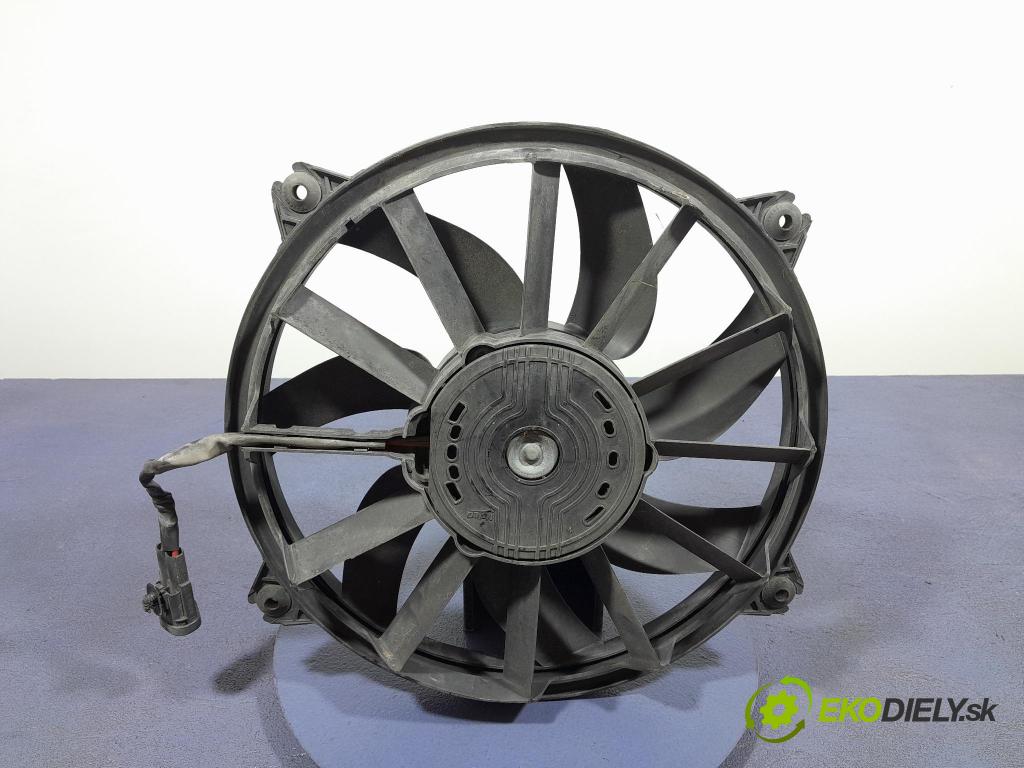Peugeot 3008 2012 Ventilátor Chladič: 1049874716T