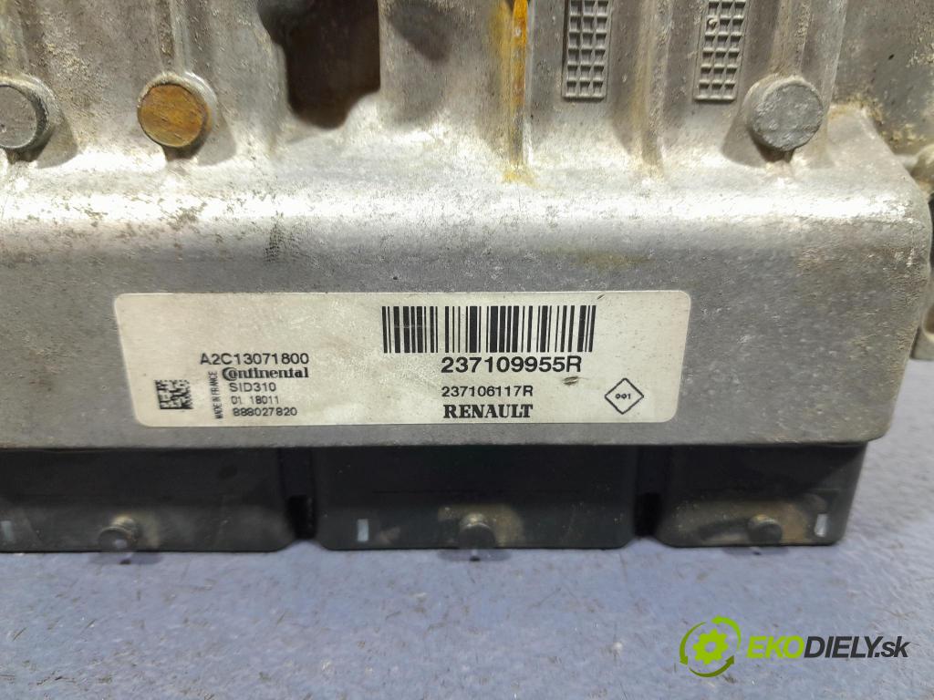 Renault Master 2018 riadiaca jednotka Motor: 237109955R