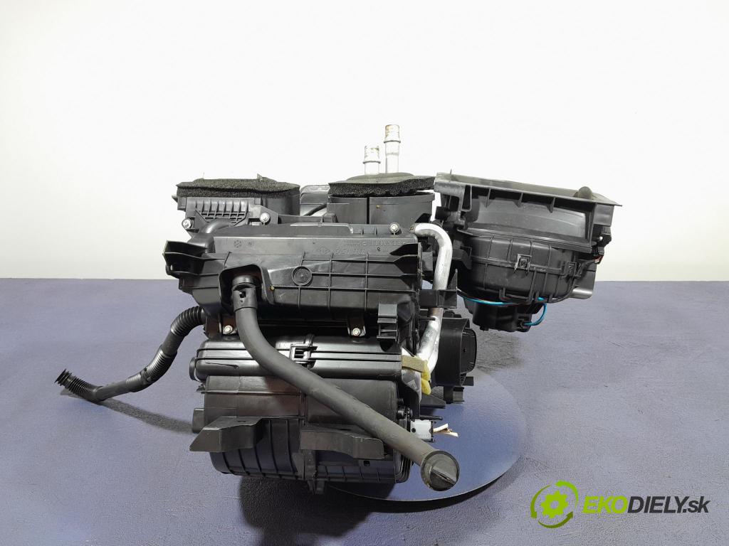 Renault Master 2018 radiator 272702687R