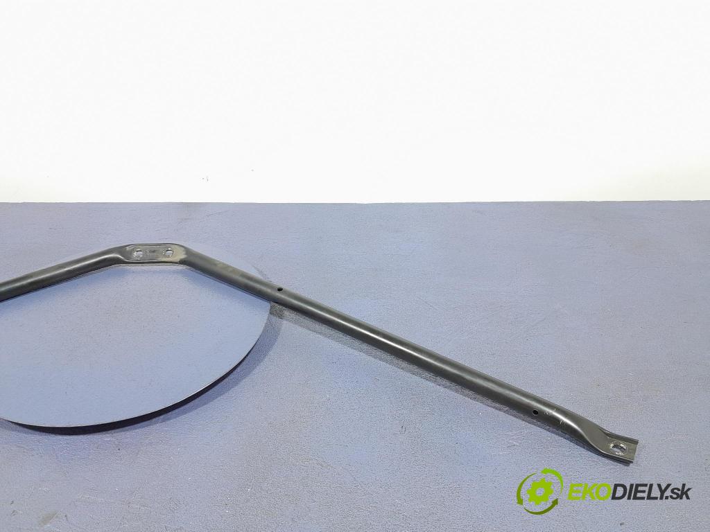 Bmw Seria 5 2008 výstuha Predné: / pas predný 7046555