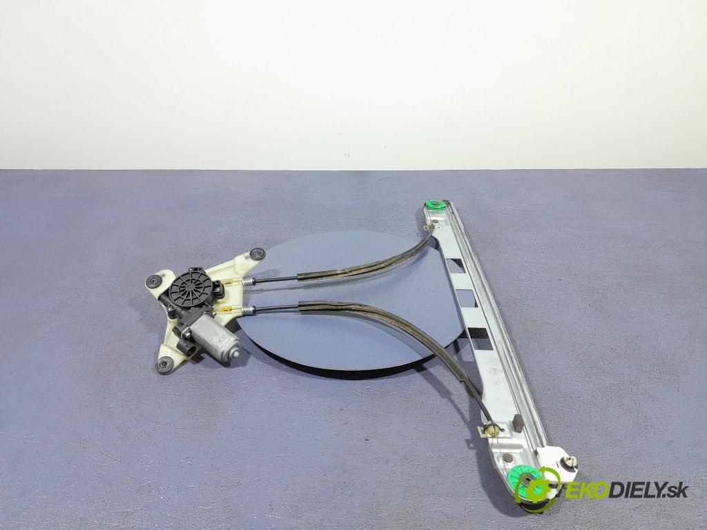 Renault Master 2018 mechanizmus okna Okná: Predné Vľavo: 807210008R