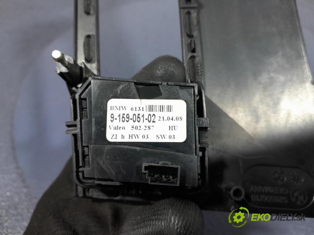 Bmw Seria 5 2008 lišta Dekoratívne: Vnútri: 9156039