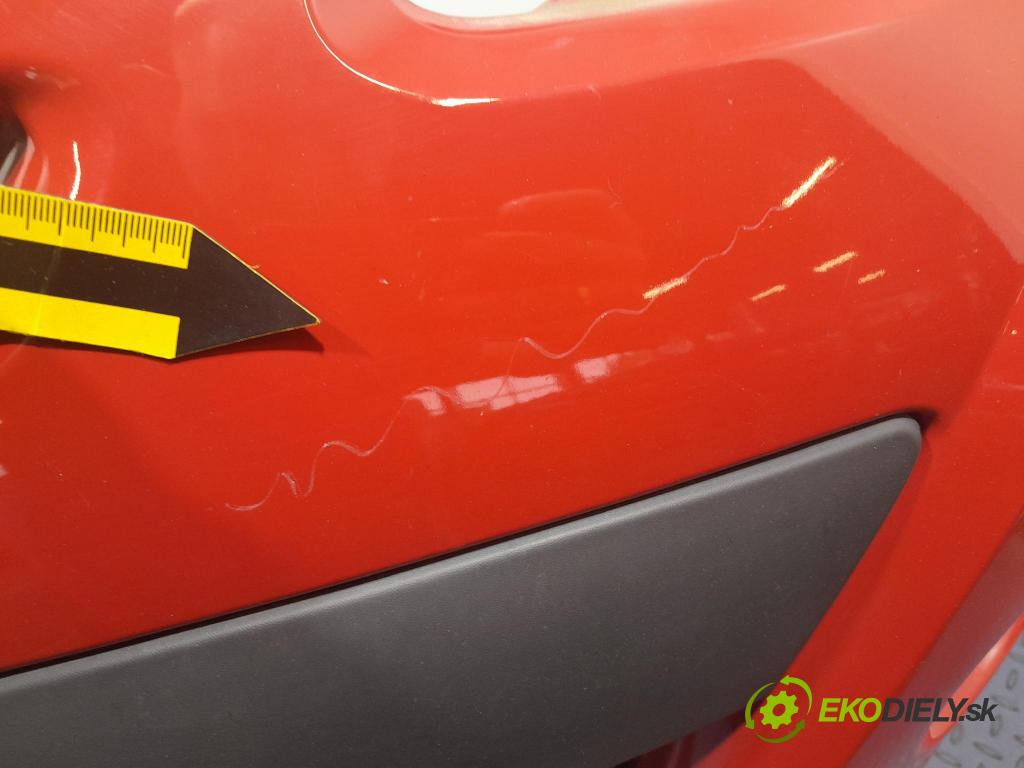Renault Clio 2012 nárazník Predné