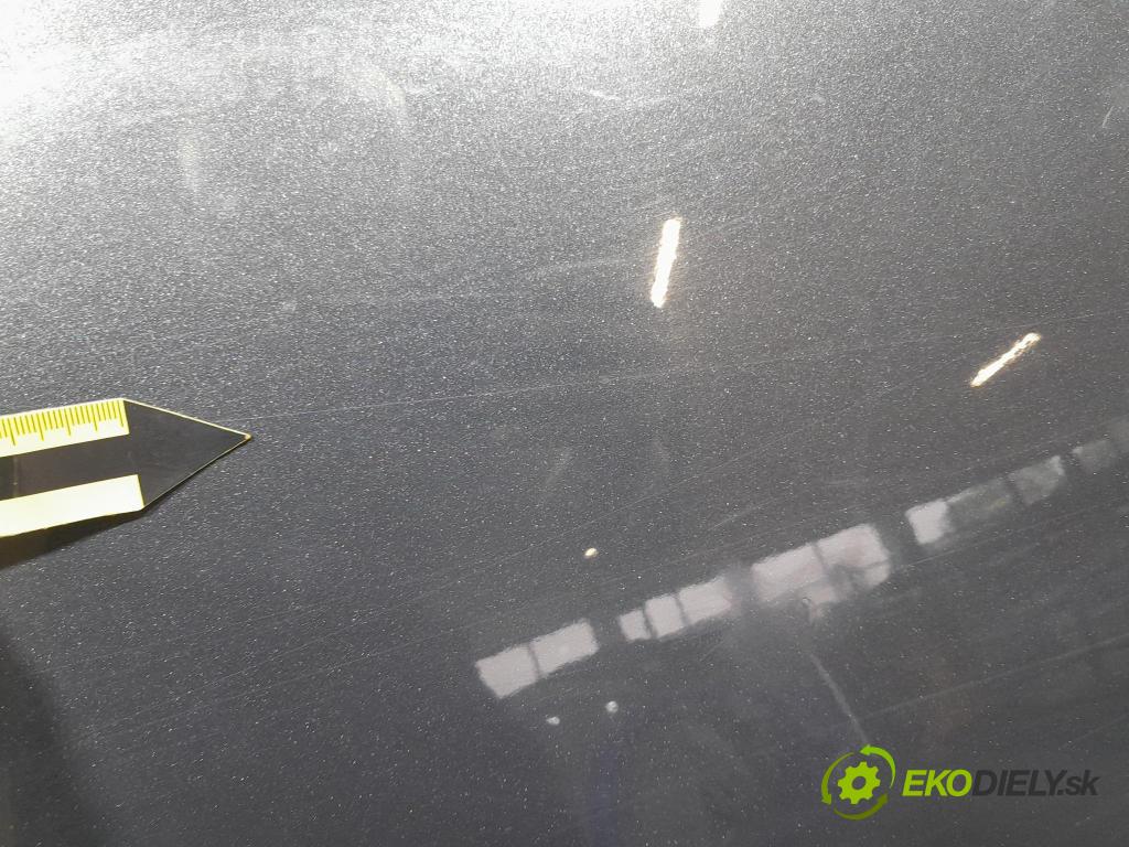 Peugeot 3008 2012 dvere Predné pravé