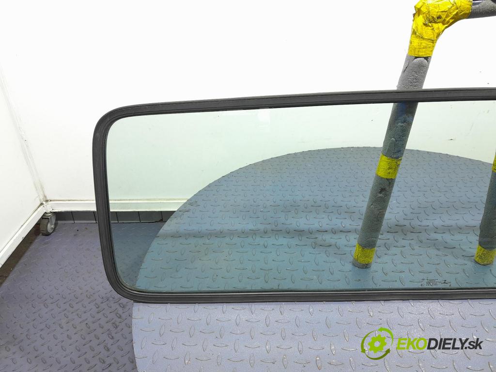 Renault Master 2018 sklo zadna