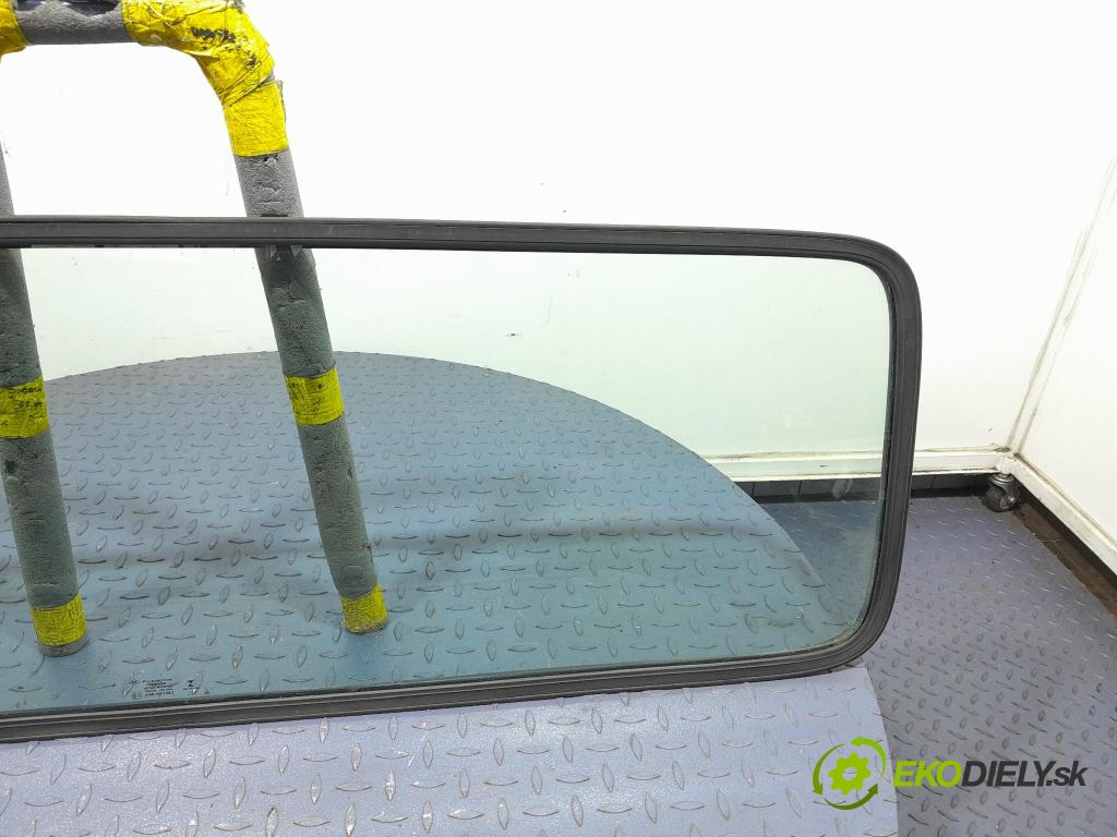 Renault Master 2018 sklo zadna