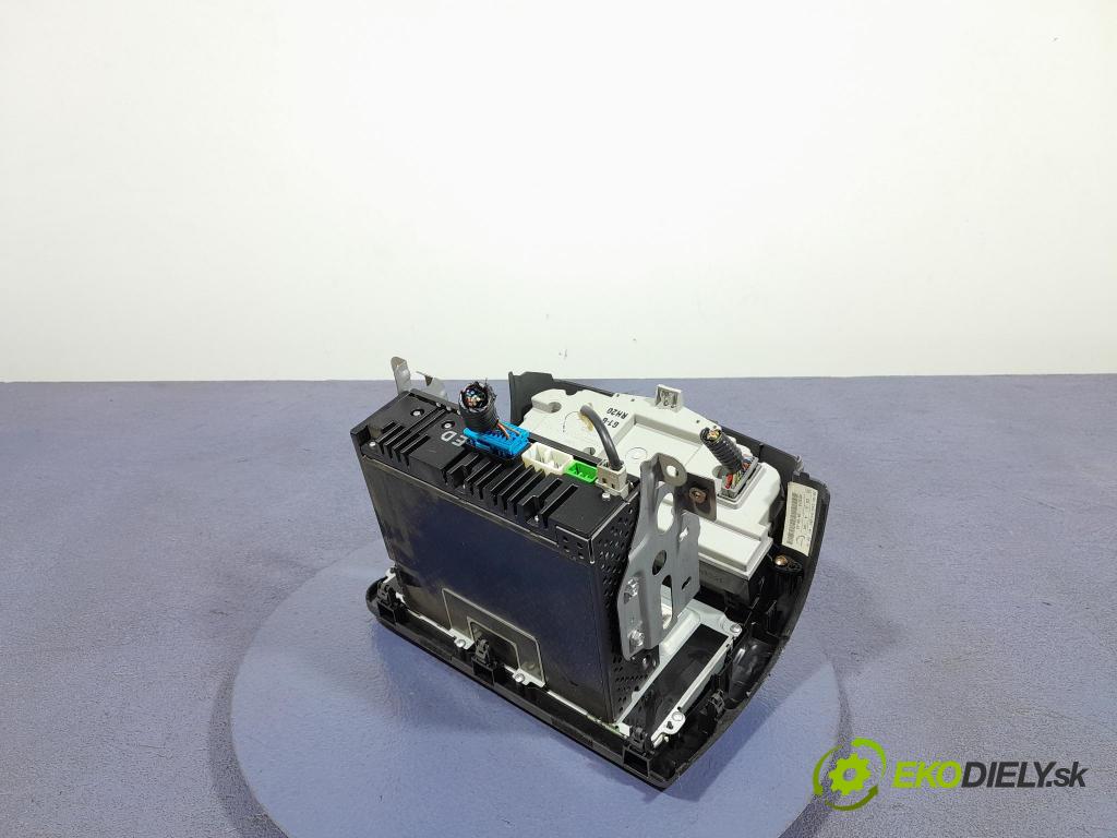 Honda Jazz 2005 Radio I Navigácia: 39100-SAA-G412N5