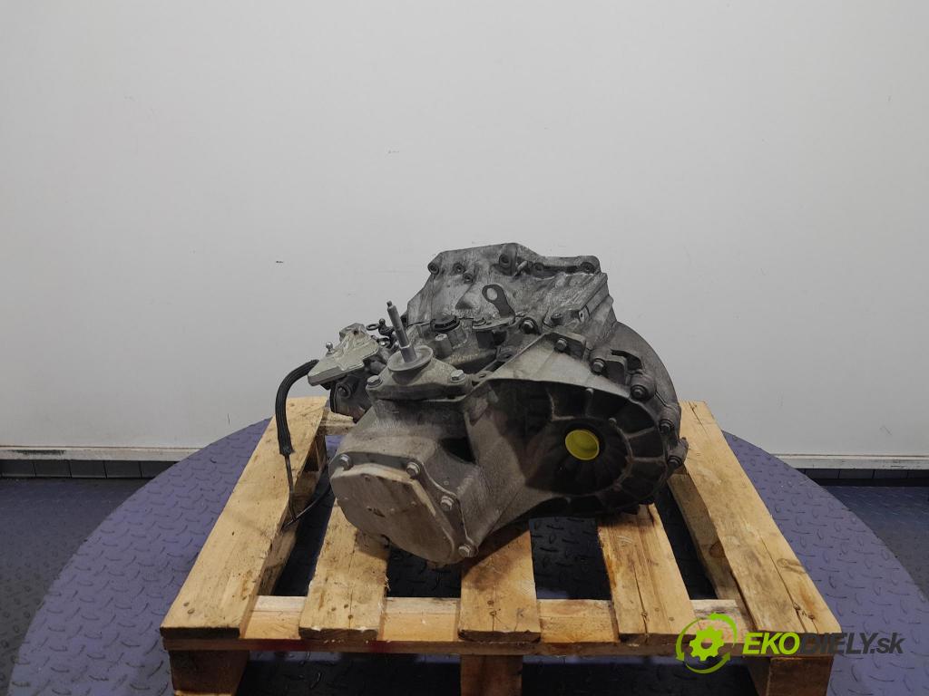 Peugeot 3008 2012 prevodovka Manualna 20EA07