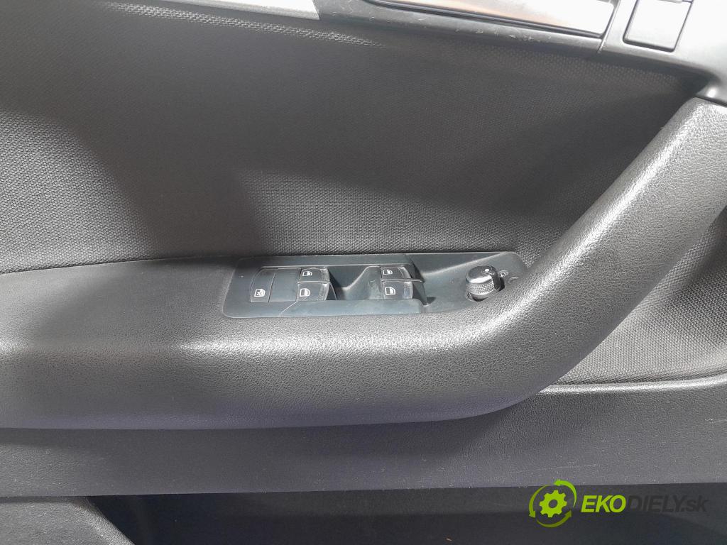 Audi A3 2010 Čalounictví: dvere Predné ľavá