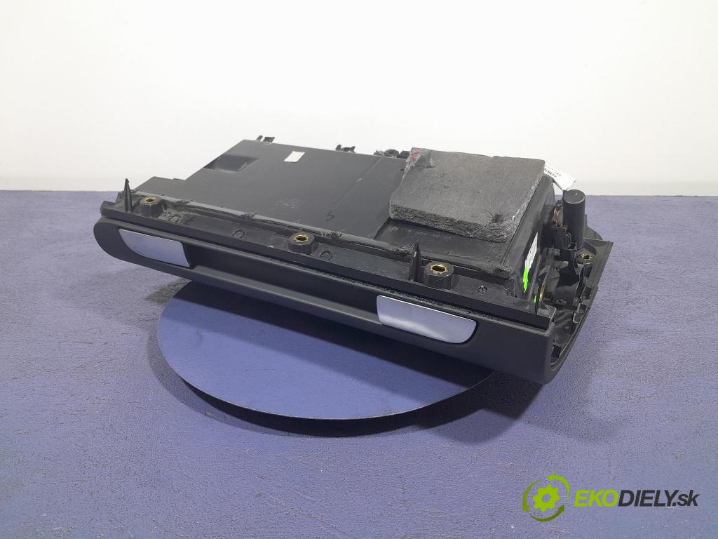 Audi A3 2010 kastlík 8P1857035B