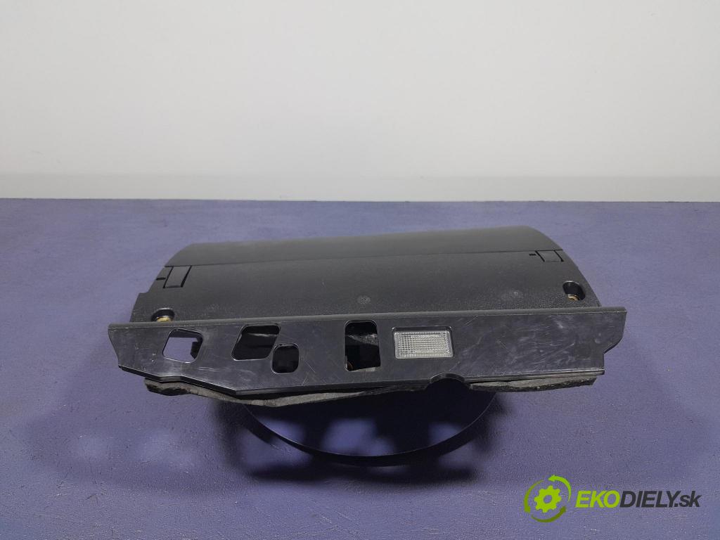 Audi A3 2010 kastlík 8P1857035B