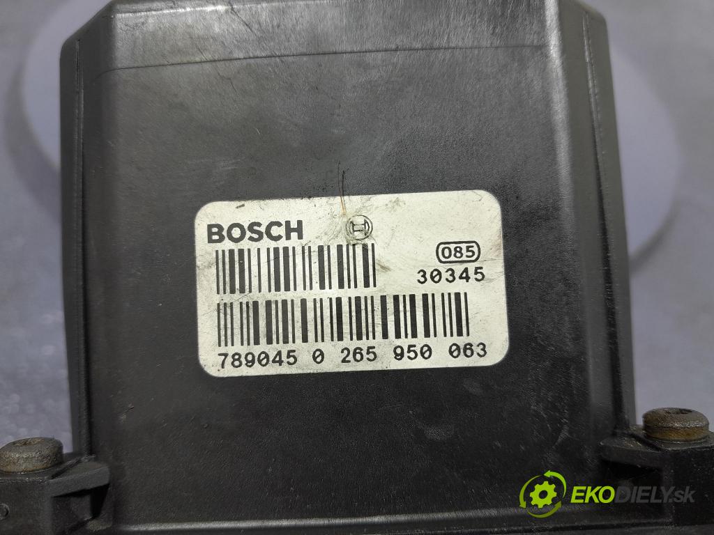 Skoda Superb 2007 čerpadlo ABS x 3U0614517D