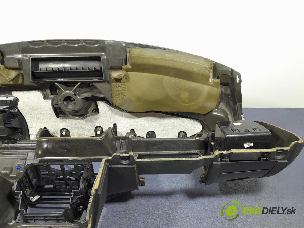 Bmw Seria 5 2008 kokpit,pristrojová doska 6976421