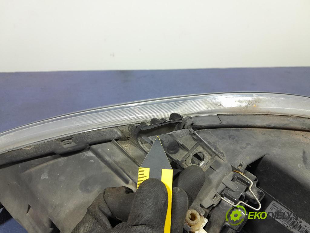 Seat Altea 2014 Reflektor: v pravo: 5P1941034B