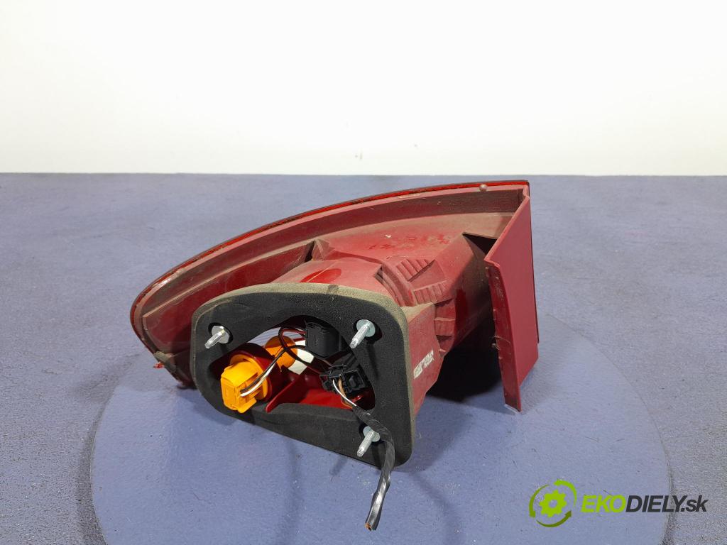 Seat Altea 2014 svetlo / reflektor zad Prava: Vonkajsia: 5P8945096A