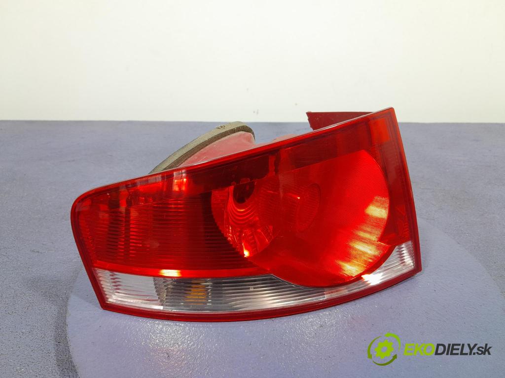 Seat Altea 2014 svetlo / reflektor zad ľavá Vonkajsia: 5P8945095A