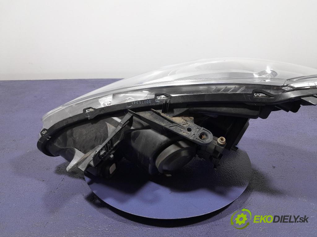 Renault Clio 2012 Reflektor: v pravo: