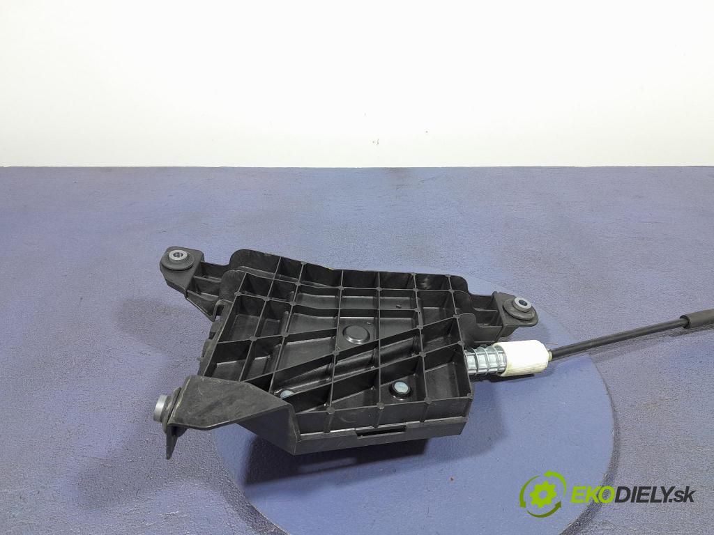 Citroen C4 picasso 2007 Páka: Brzda: Ručná: 9683024880