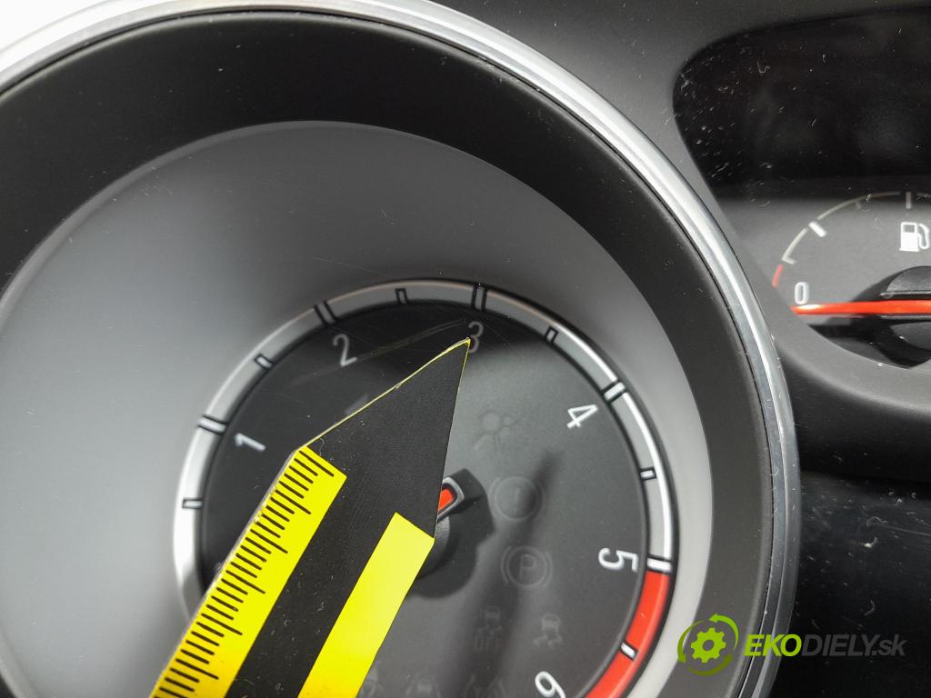 Opel Astra 2016 prístrojovka/ budíky 39042935