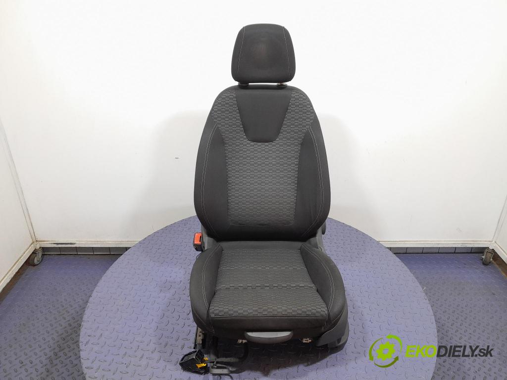 Opel Astra 2016 Sedadlo Řidiči