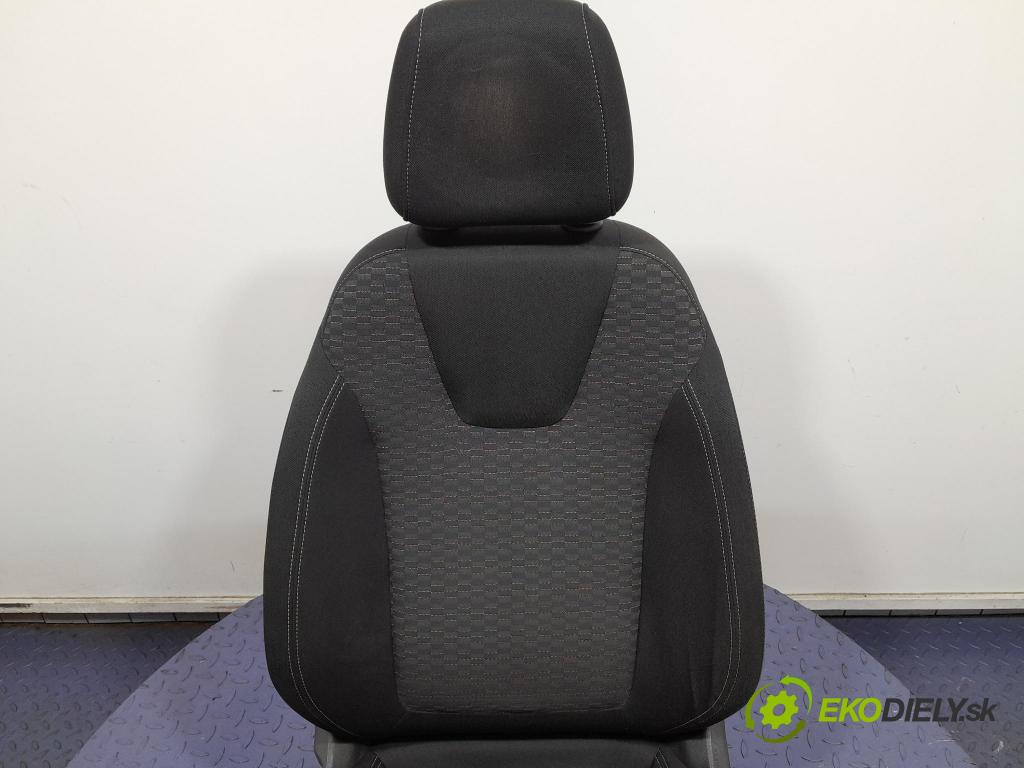 Opel Astra 2016 Sedadlo Řidiči