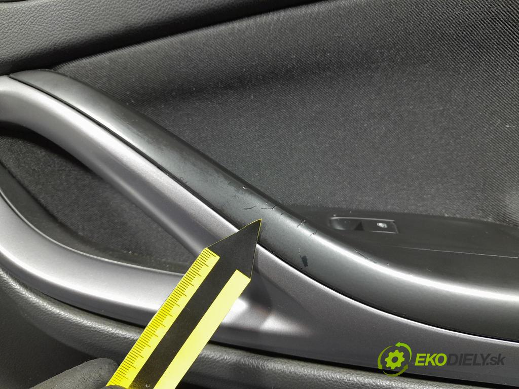 Opel Astra 2016 Tapacír: dveře před Práva: