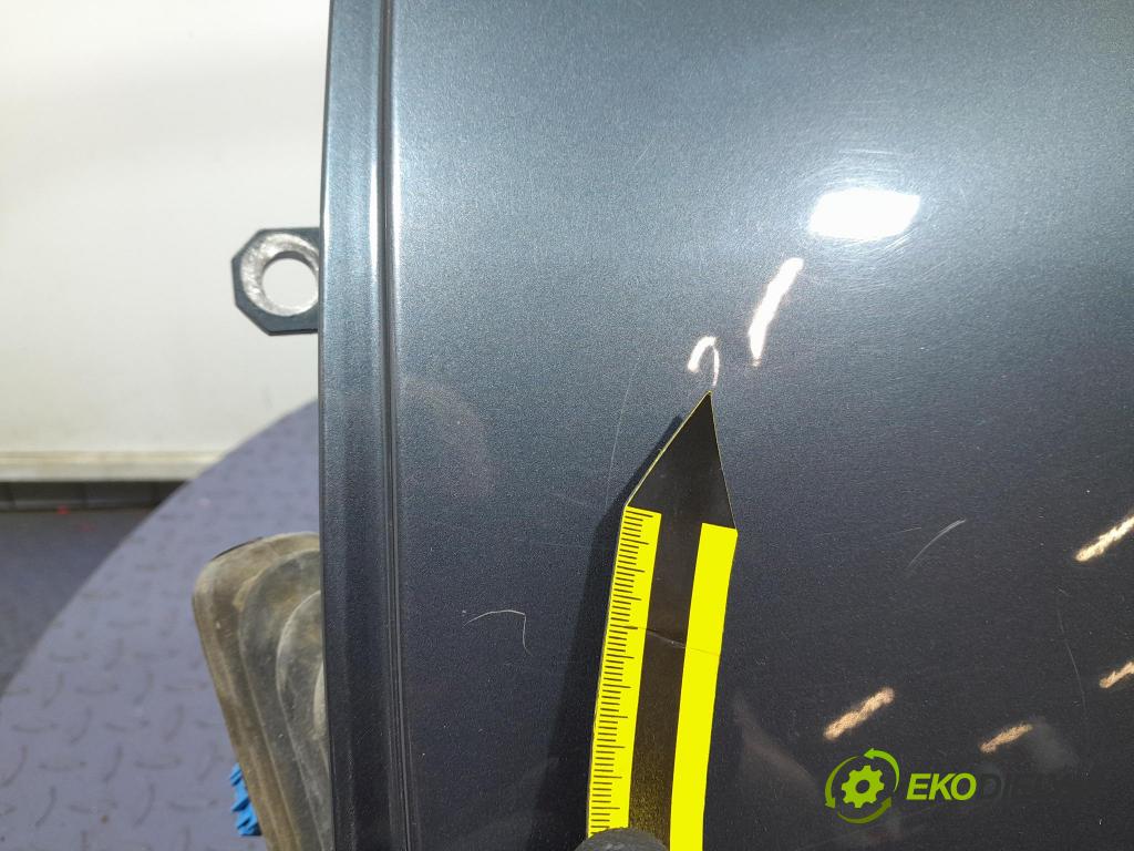 Vw Polo 2007 dvere zad Vľavo:
