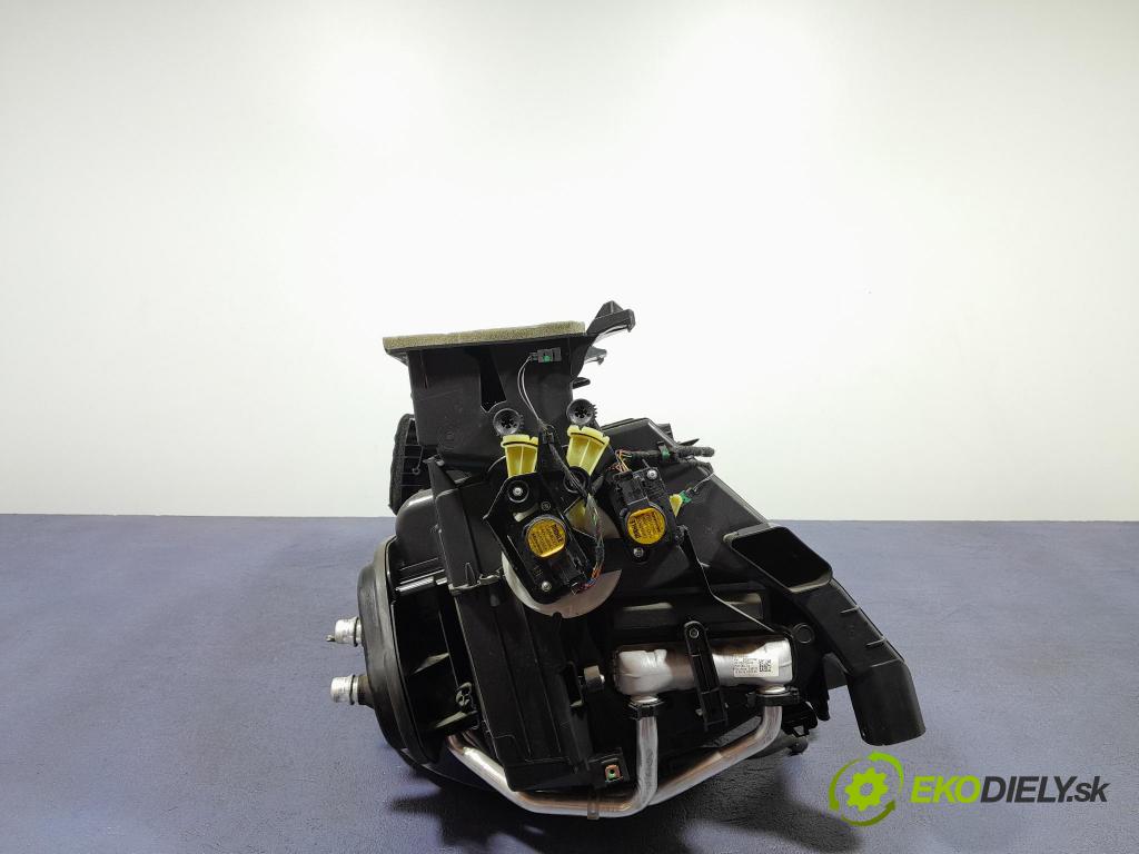 Opel Astra 2016 radiator 39078383