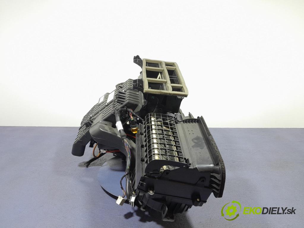 Opel Astra 2016 radiator 39078383