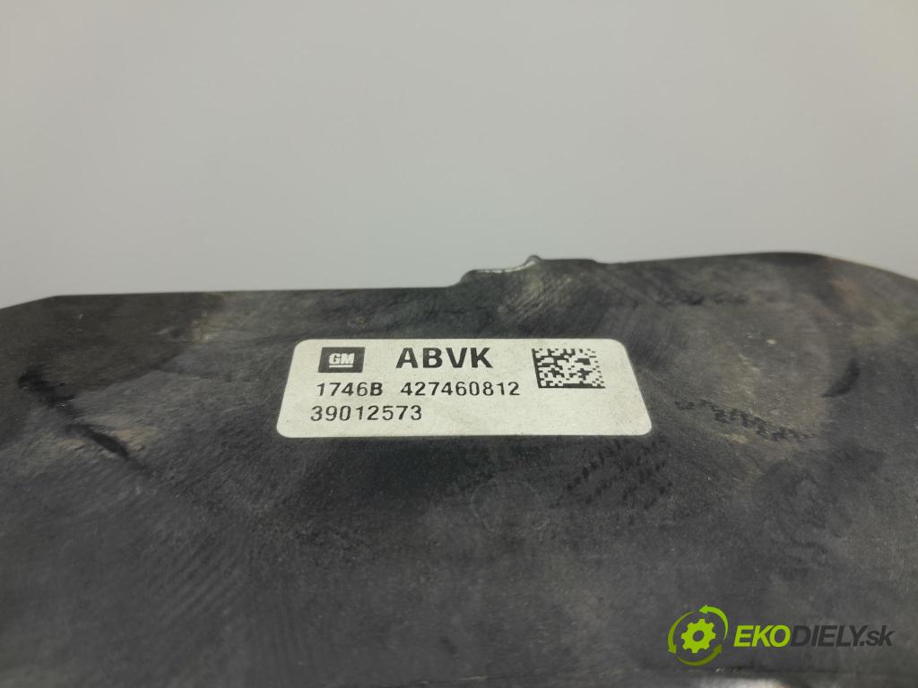 Opel Astra 2016 ventilátor Chladič: 39012573