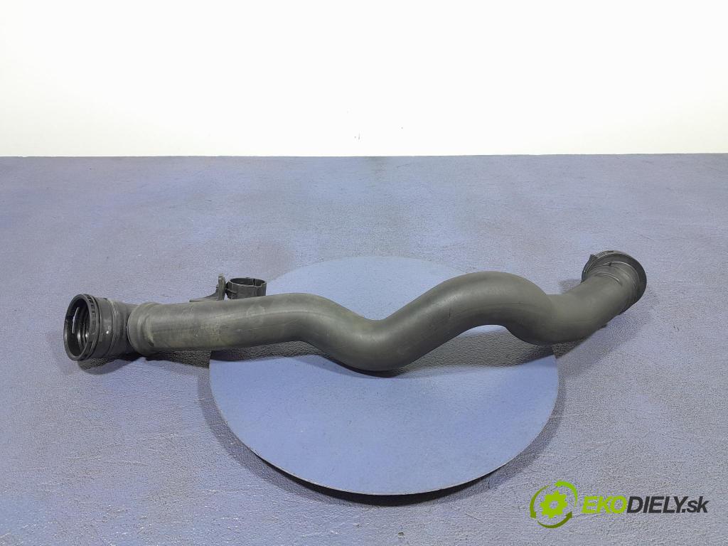 Opel Astra 2016 rúrka Vzduch: 39023622