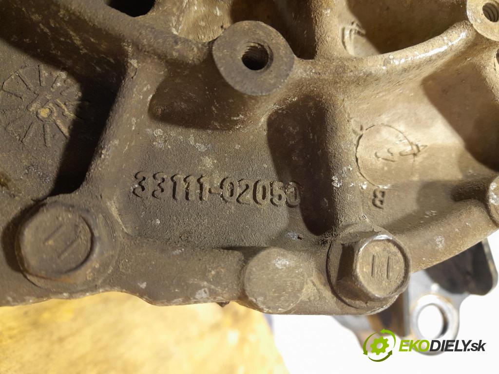 Toyota Auris 2015 převodovka Ozubené kola: Manualna 33111-02050