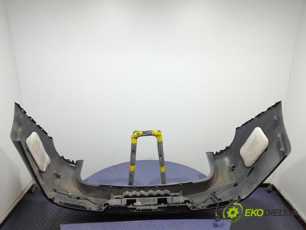 Opel Astra 2016 nárazník Zad: 