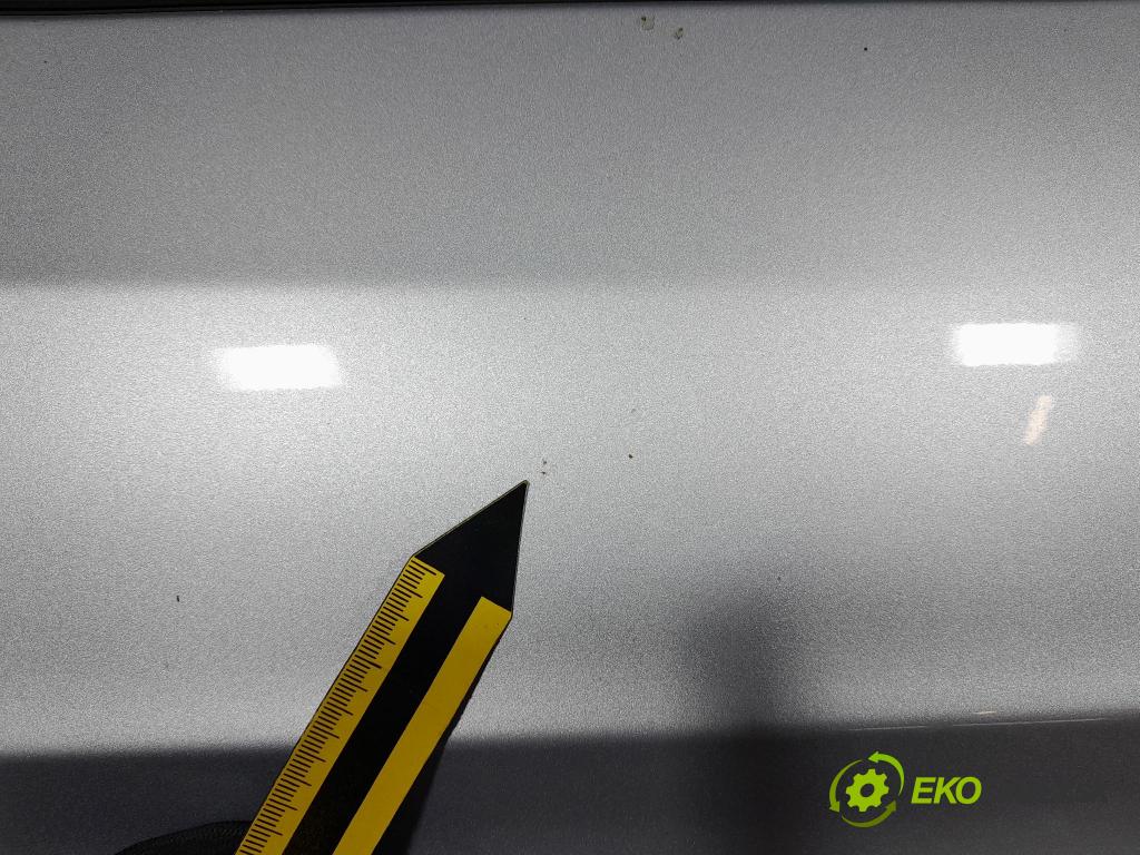 Ford S-max 2019 dveře Zad: prave